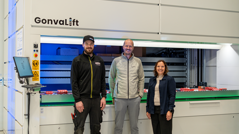 Kuinka Jukkola Systems virtaviivaisti varastoinnin GonvaLift varastoautomaatilla