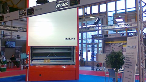 Tornado noutaa tuotteita 30 sekunnin välein Italiassa!